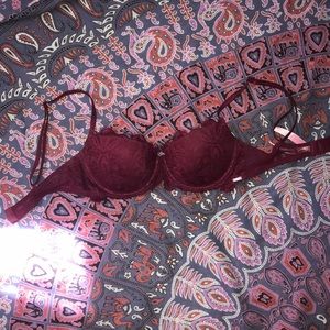 Lace Victoria secret push up bra